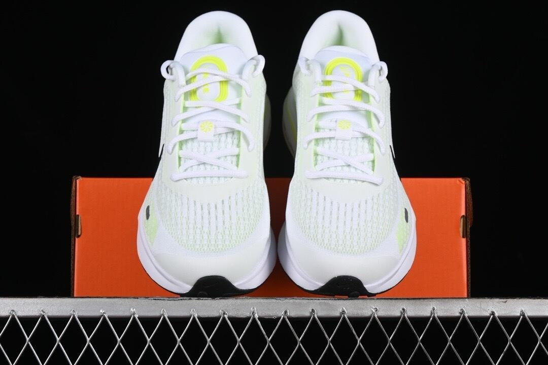 Nike Journey Run 2024