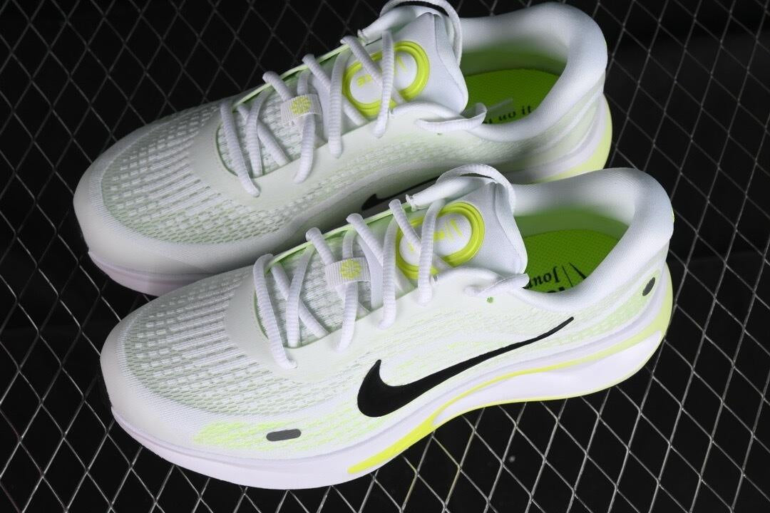 Nike Journey Run 2024