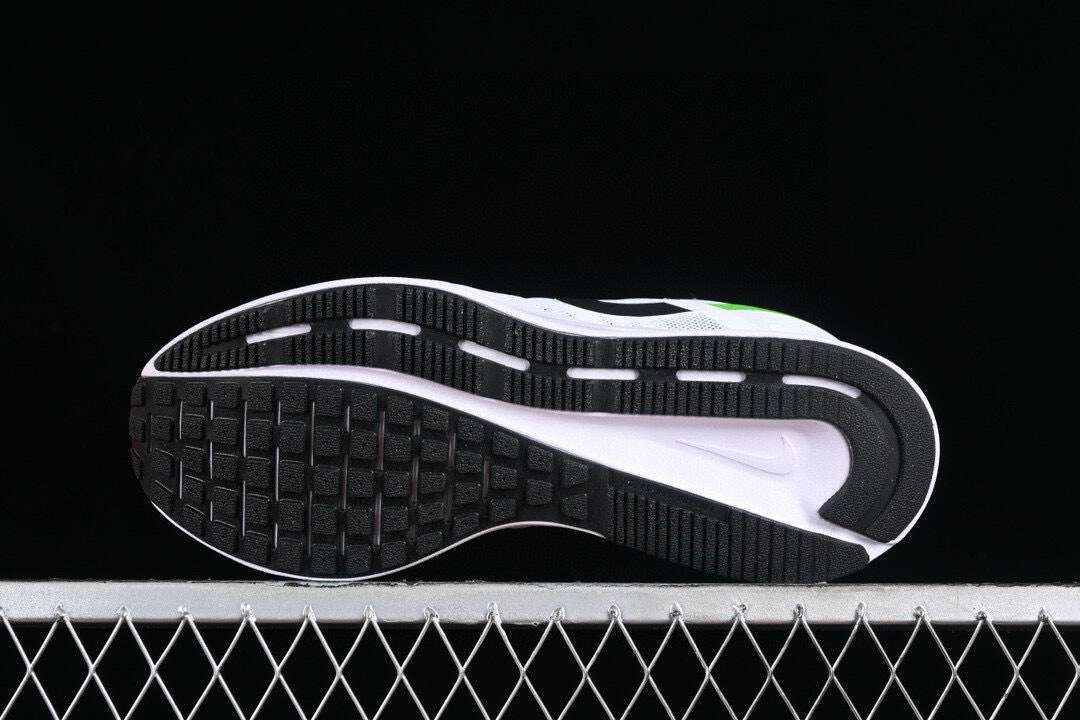 Nike Run Swift 3
