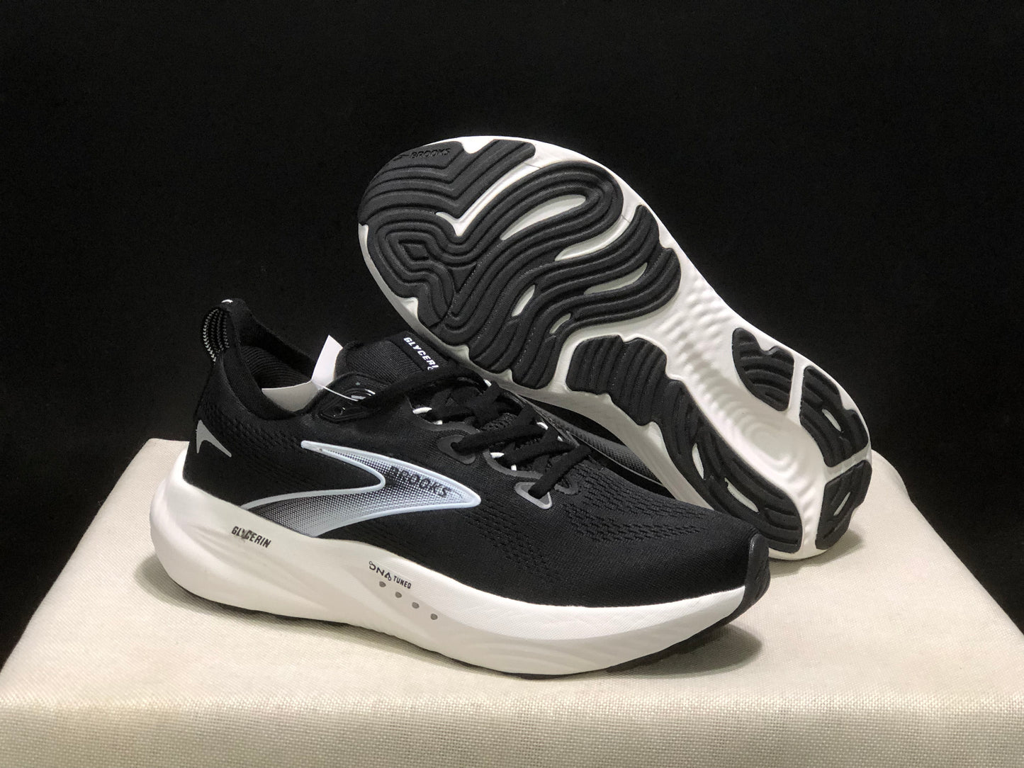 Brooks Glicerine 22