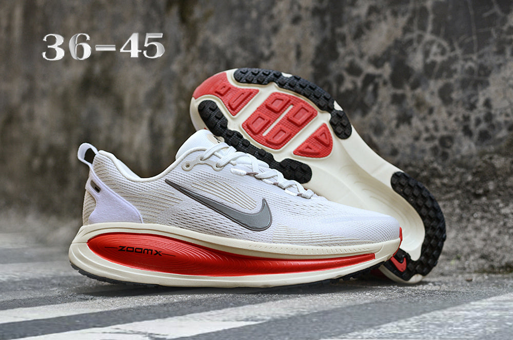 Nike Vomero 18