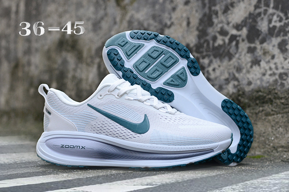 Nike Vomero 18