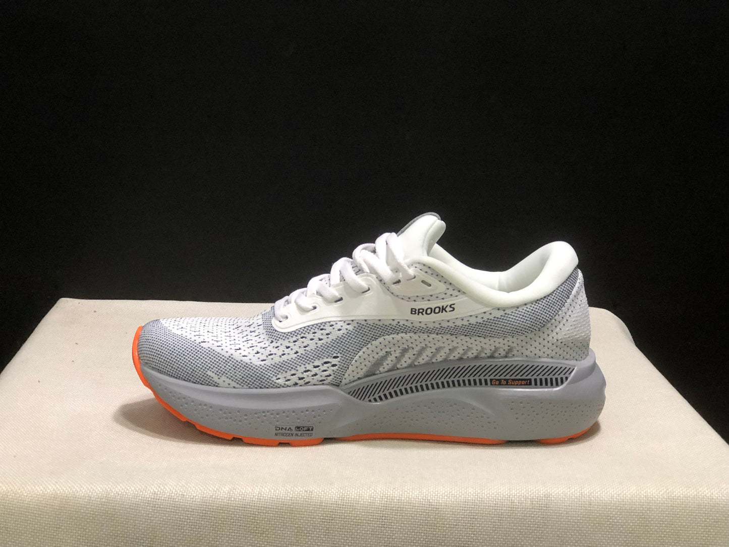 Brooks Adrenaline GTS 24