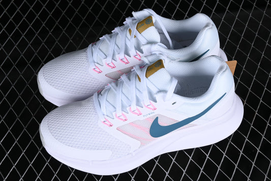 Nike Run Swift 3