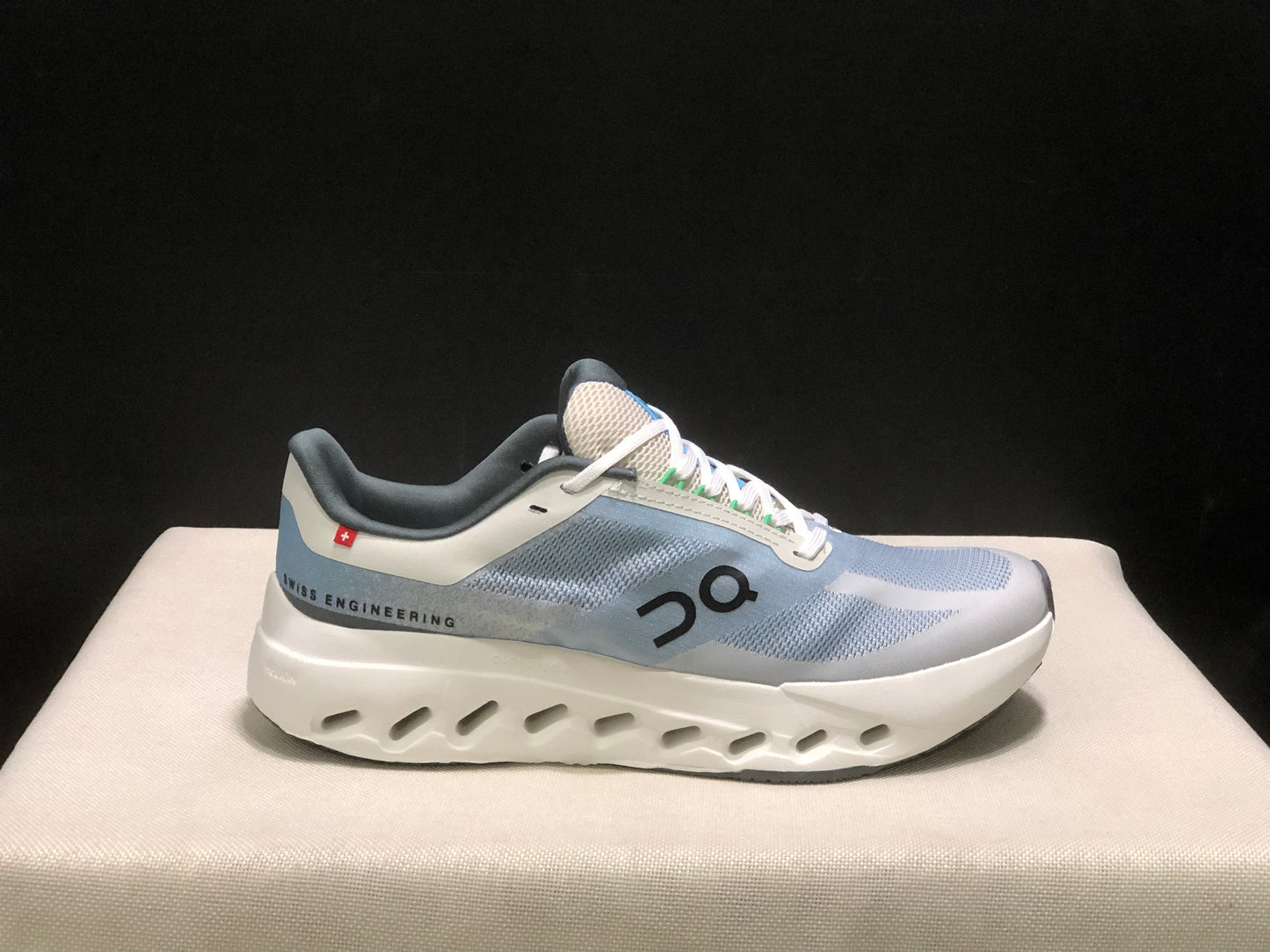 Zapatillas On Cloudsurfer