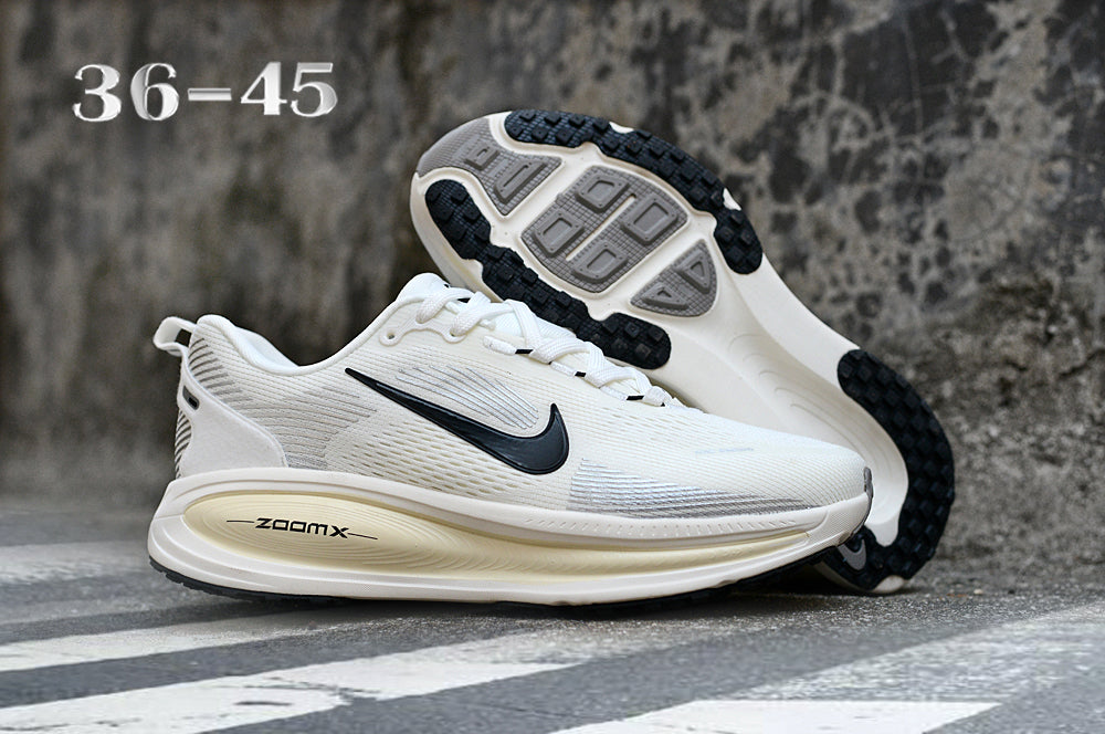 Nike Vomero 18