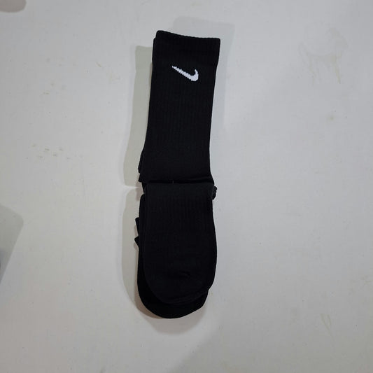 Media Nike Negras y Blancas